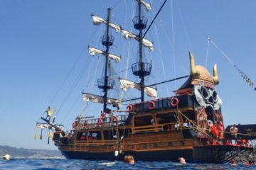Barco pirata en Marmaris